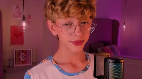 Damiano online show from 10-25-25, 08:14