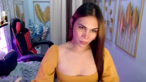 Ashley online show from 01-14-26, 06:02