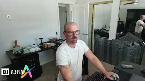 DJ Azra online show from 03-02-25, 09:11