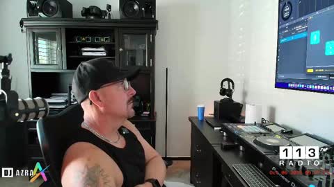 DJ Azra online show from 10-06-25, 04:37