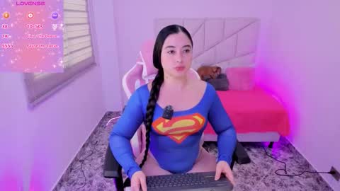  independient model online show from 11-19-25, 11:43