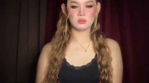 Mika online show from 03-24-26, 12:10