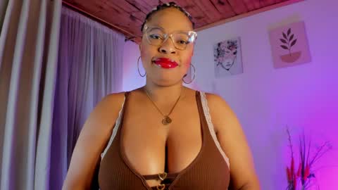 Laurita Aries Guys on April 13th and 14th I will be offline for my birthday I love you very much. online show from 05-02-26, 12:48