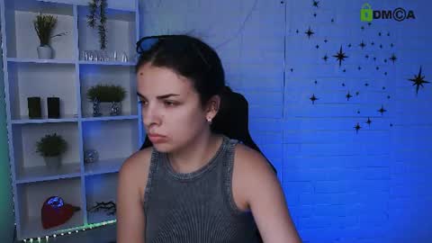 Leyla online show from 06-24-26, 11:09