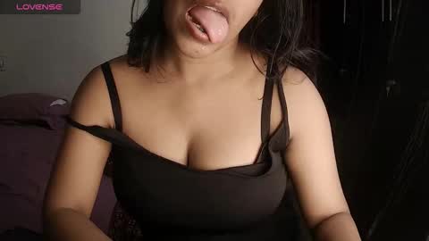 ROSE online show from 10-25-25, 01:29