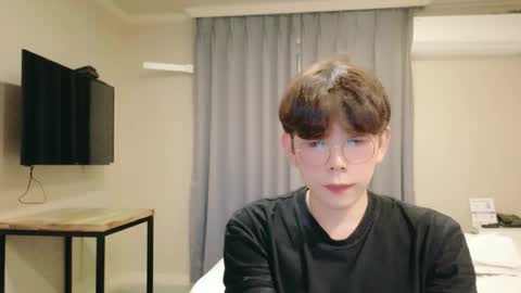 Snapshot of imlowerlife chatting on 01-13-26, 02:55 imlowerlife online show from 01-13-26, 02:55