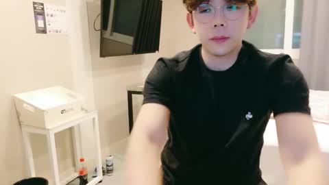 Snapshot of imlowerlife chatting on 02-04-26, 04:24 imlowerlife online show from 02-04-26, 04:24