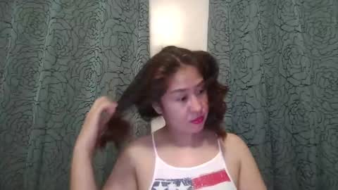 Snapshot of immaculate02 chatting on 01-19-26, 07:56 Immaculate02 online show from 01-19-26, 07:56