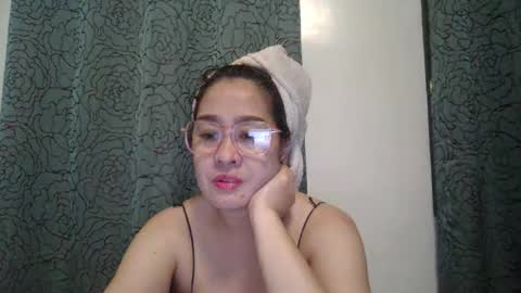Snapshot of immaculate02 chatting on 02-19-26, 05:14 Immaculate02 online show from 02-19-26, 05:14