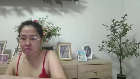 Immaculate02 online show from 05-14-26, 07:48