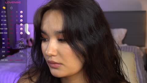 Imma  online show from 12-14-24, 06:35