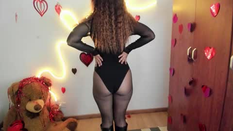 mia ---------  COL TIME online show from 02-26-26, 10:42