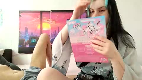 Sam and Jen online show from 09-25-25, 09:13