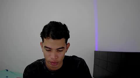 Snapshot of imnero_s chatting on 03-08-25, 05:28 imnero_s online show from 03-08-25, 05:28