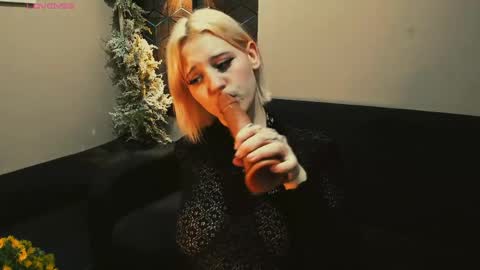 ImNysha online show from 04-09-26, 10:37