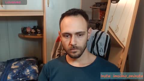 Snapshot of imsimo chatting on 10-12-25, 05:56 Simo online show from 10-12-25, 05:56