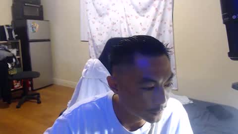 Snapshot of imtooolegit chatting on 06-09-26, 04:57 pYDeYLoC online show from 06-09-26, 04:57