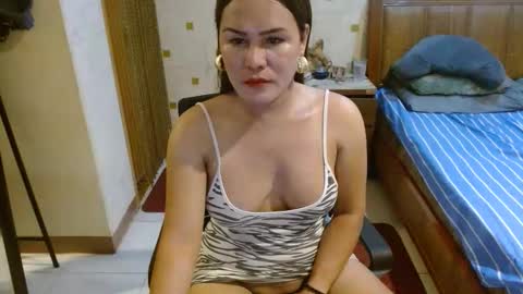Snapshot of imyourfantasy10 chatting on 02-07-26, 11:52 charmel online show from 02-07-26, 11:52
