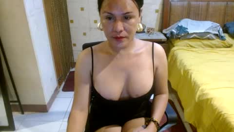 Snapshot of imyourfantasy10 chatting on 07-07-26, 10:14 charmel online show from 07-07-26, 10:14