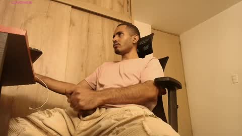 Snapshot of imyourg0d chatting on 05-30-26, 05:59 Daniel thumb up me please its important Im new INDEPENDENT MODEL online show from 05-30-26, 05:59