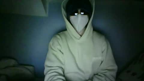 Snapshot of in_my_restless_dreams chatting on 10-15-25, 01:50 Lost In The Fog online show from 10-15-25, 01:50