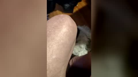 Snapshot of in_the_garden_of_eaten chatting on 06-19-26, 11:03 in_the_garden_of_eaten online show from 06-19-26, 11:03
