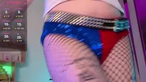  Dina  Help me reach 100 likes  online show from 10-31-25, 08:21