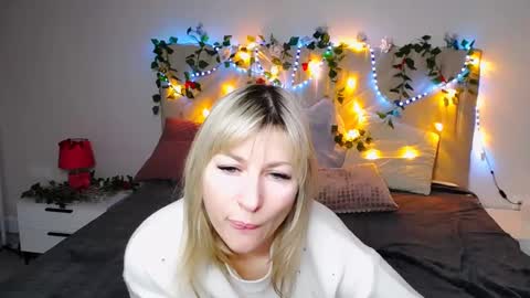 incredible_ariela online show from 03-06-25, 02:29