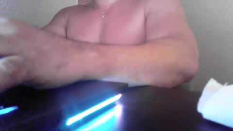 IncredibleSexy online show from 05-10-26, 01:33