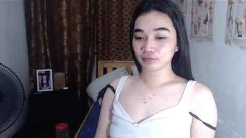 indestructabletrixie online show from 01-18-25, 08:41