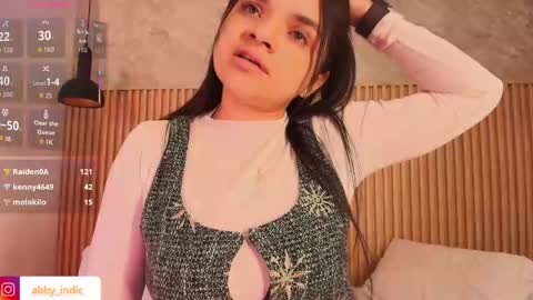 Indi Catalina online show from 11-24-25, 12:27