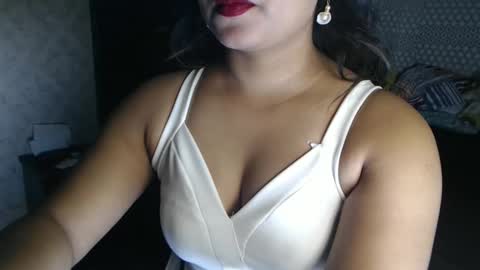 Snapshot of indian_anu chatting on 01-05-25, 04:38 Anu online show from 01-05-25, 04:38