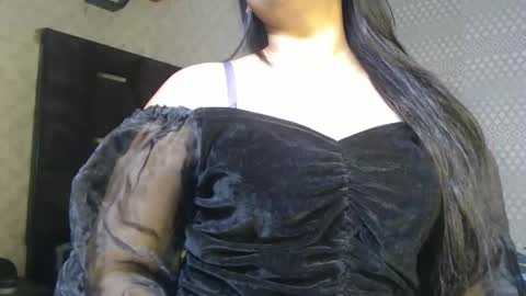 Snapshot of indian_anu chatting on 12-17-25, 06:41 Anu online show from 12-17-25, 06:41