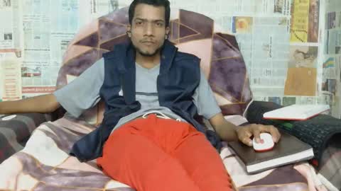 Snapshot of indian_bengali_boy chatting on 02-03-26, 09:31 Suman Leo online show from 02-03-26, 09:31