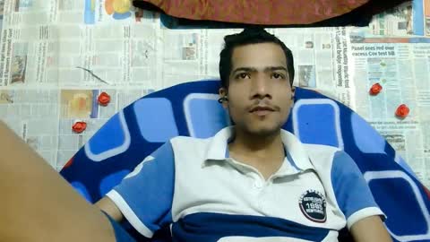 Snapshot of indian_bengali_boy chatting on 02-21-26, 04:57 Suman Leo online show from 02-21-26, 04:57