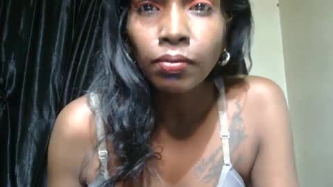 Snapshot of indian_blossom chatting on 02-07-25, 02:08 Denise online show from 02-07-25, 02:08