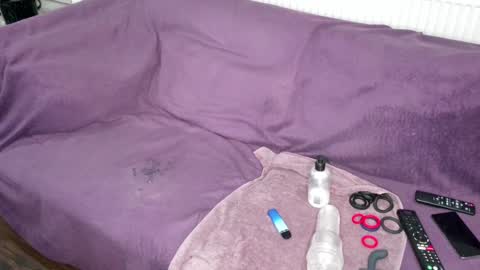 Snapshot of indian_exhibitionist chatting on 12-09-24, 10:20 indian_exhibitionist online show from 12-09-24, 10:20