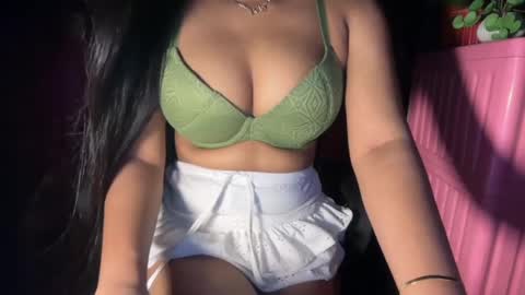 Raya  online show from 04-17-26, 04:10