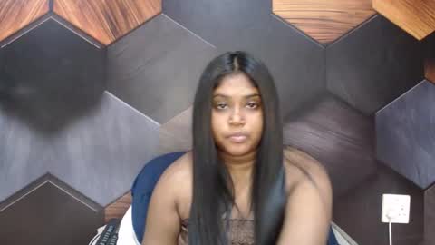 Snapshot of indian_rimmelx chatting on 04-23-26, 12:40 Melz online show from 04-23-26, 12:40