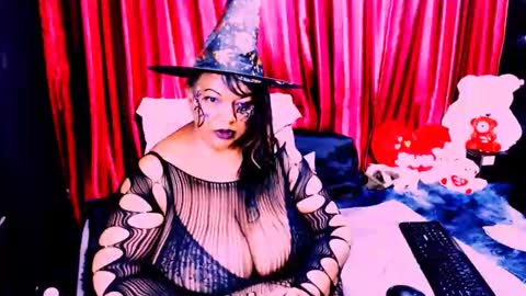 indian_rubyxx online show from 10-31-25, 10:49