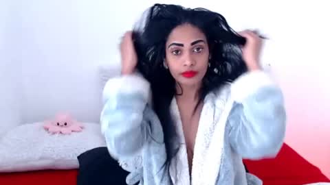 Snapshot of indian_swaggerliciousx chatting on 06-26-26, 09:03 Jazmin online show from 06-26-26, 09:03