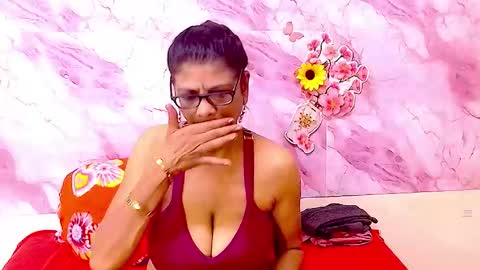 Femiez online show from 02-18-26, 05:58