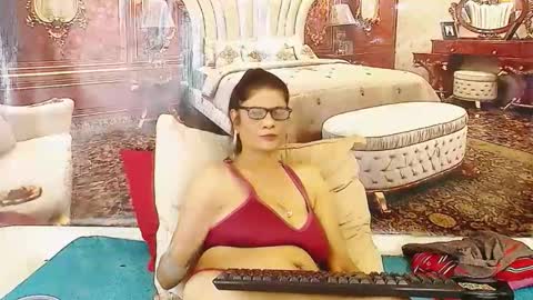 Femiez online show from 05-12-26, 07:49
