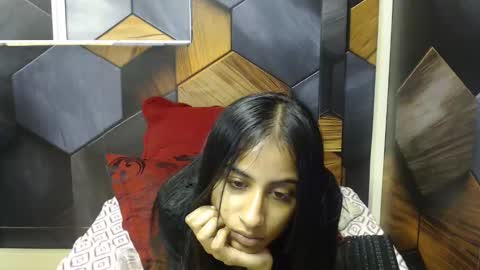 Snapshot of indianarmani chatting on 01-22-25, 01:42 Armani online show from 01-22-25, 01:42