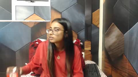 Snapshot of indianarmani chatting on 01-28-25, 11:06 Armani online show from 01-28-25, 11:06