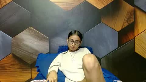 Snapshot of indianarmani chatting on 02-06-25, 06:18 Armani online show from 02-06-25, 06:18