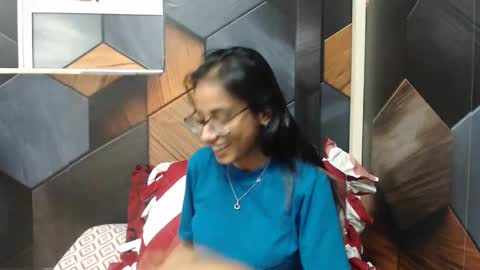 Snapshot of indianarmani chatting on 02-07-25, 06:24 Armani online show from 02-07-25, 06:24