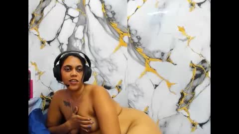 Snapshot of indiandesire4u69 chatting on 06-10-26, 12:15 Lia online show from 06-10-26, 12:15