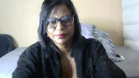 Palavi online show from 06-22-26, 09:06