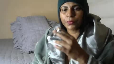 Palavi online show from 07-06-26, 06:43